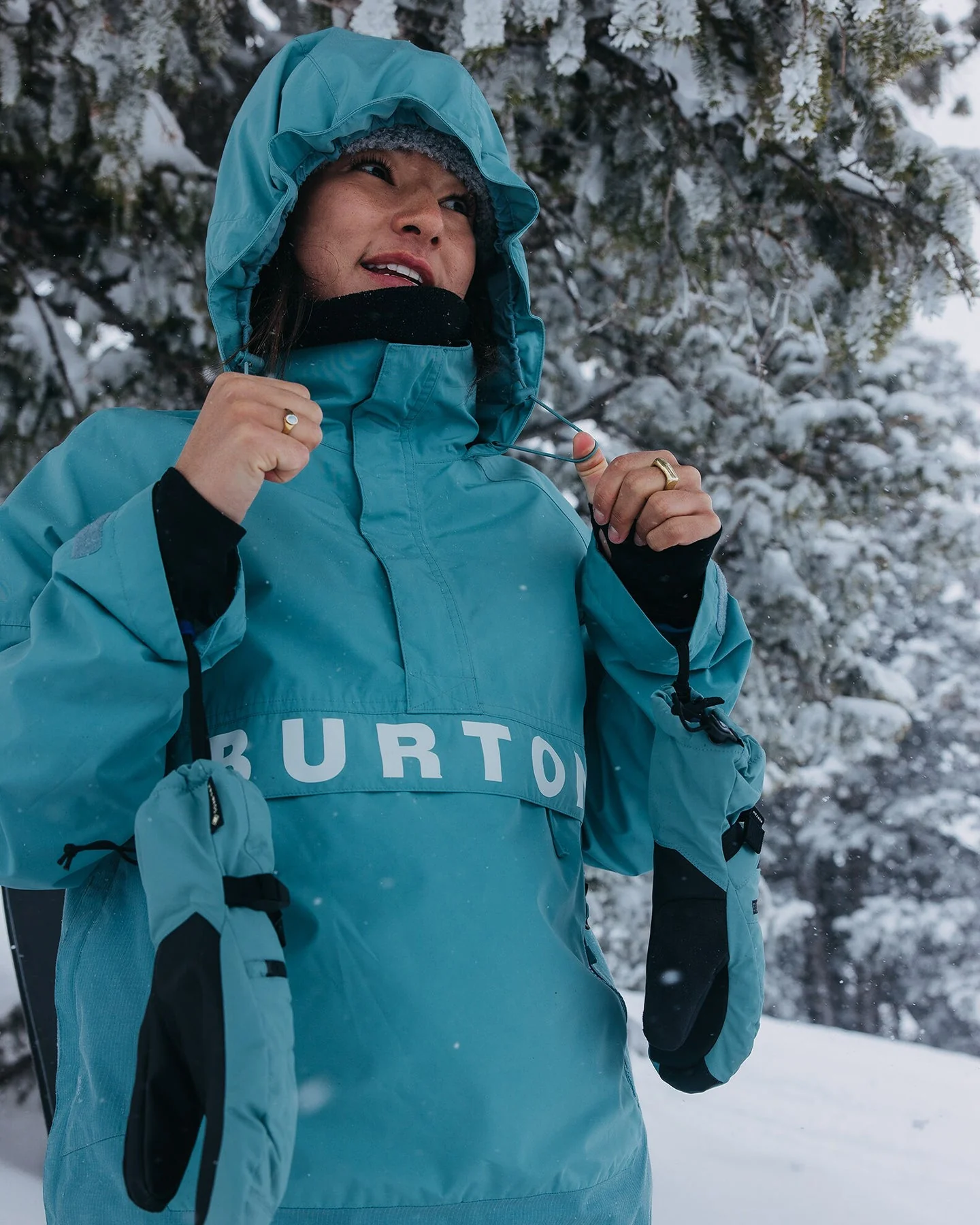 Burton-Womens-Frostner-2L-Anorak-Snow-Jacket-Rock-LichenStout-White-2024-8